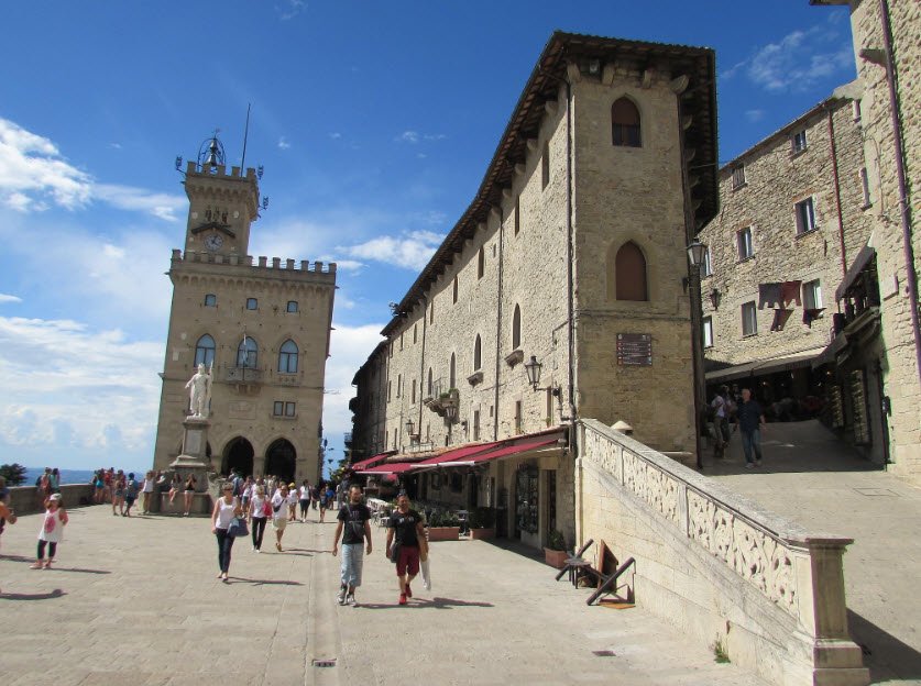 Palazzo Pubblico (Public Palace), Piazza della Libertà, San Marino City, San Marino